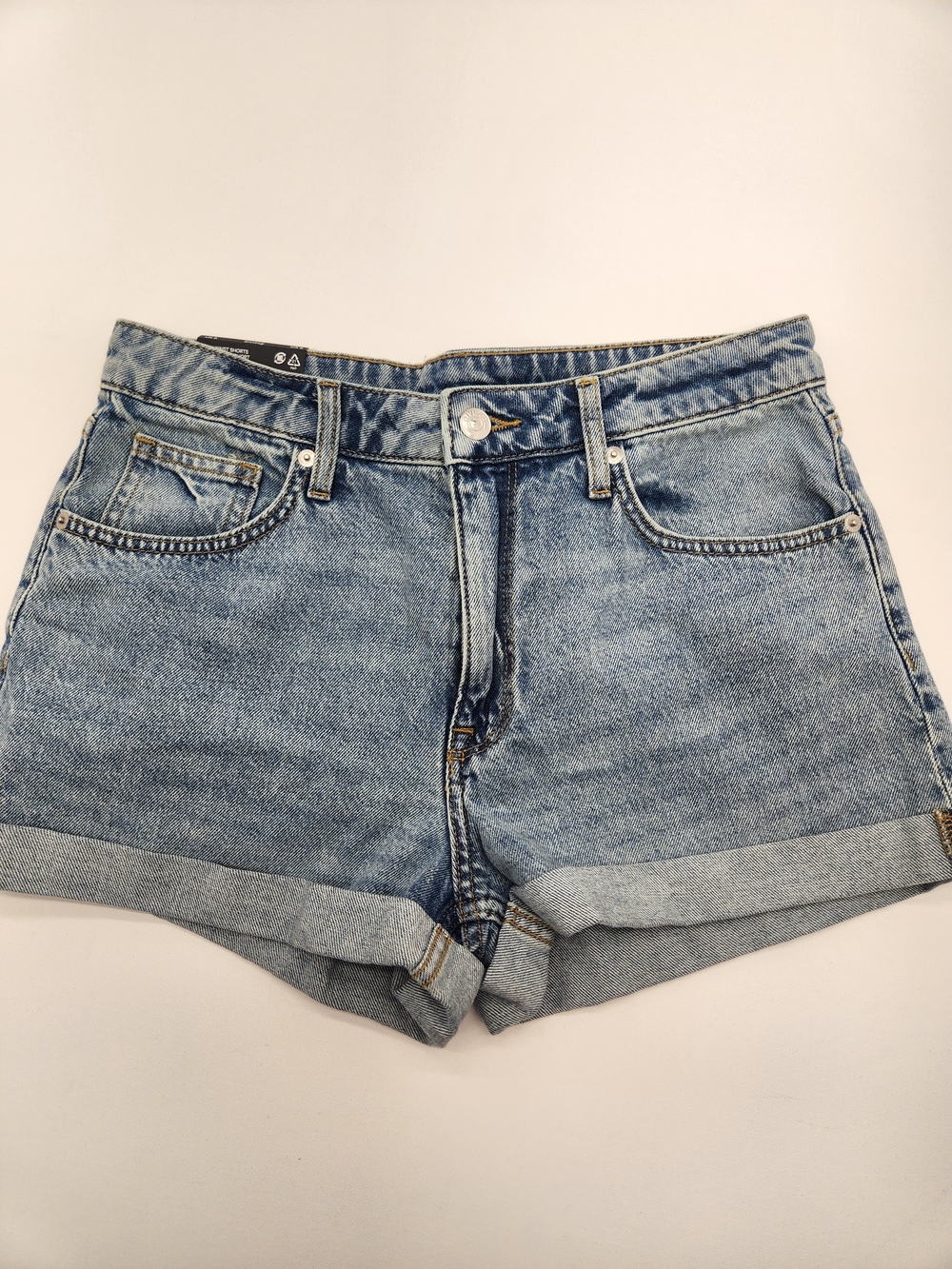 H&M Divided High Waist Denim Shorts US 6 Light Wash Rolled Cuff NWT